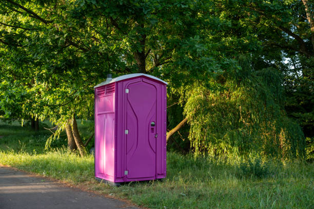 Best Construction site porta potty rental  in Greens Farms, CT